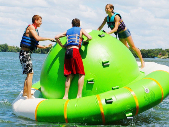 Attractions aquatiques Le travail que nous réalisons avec les figures est très varié